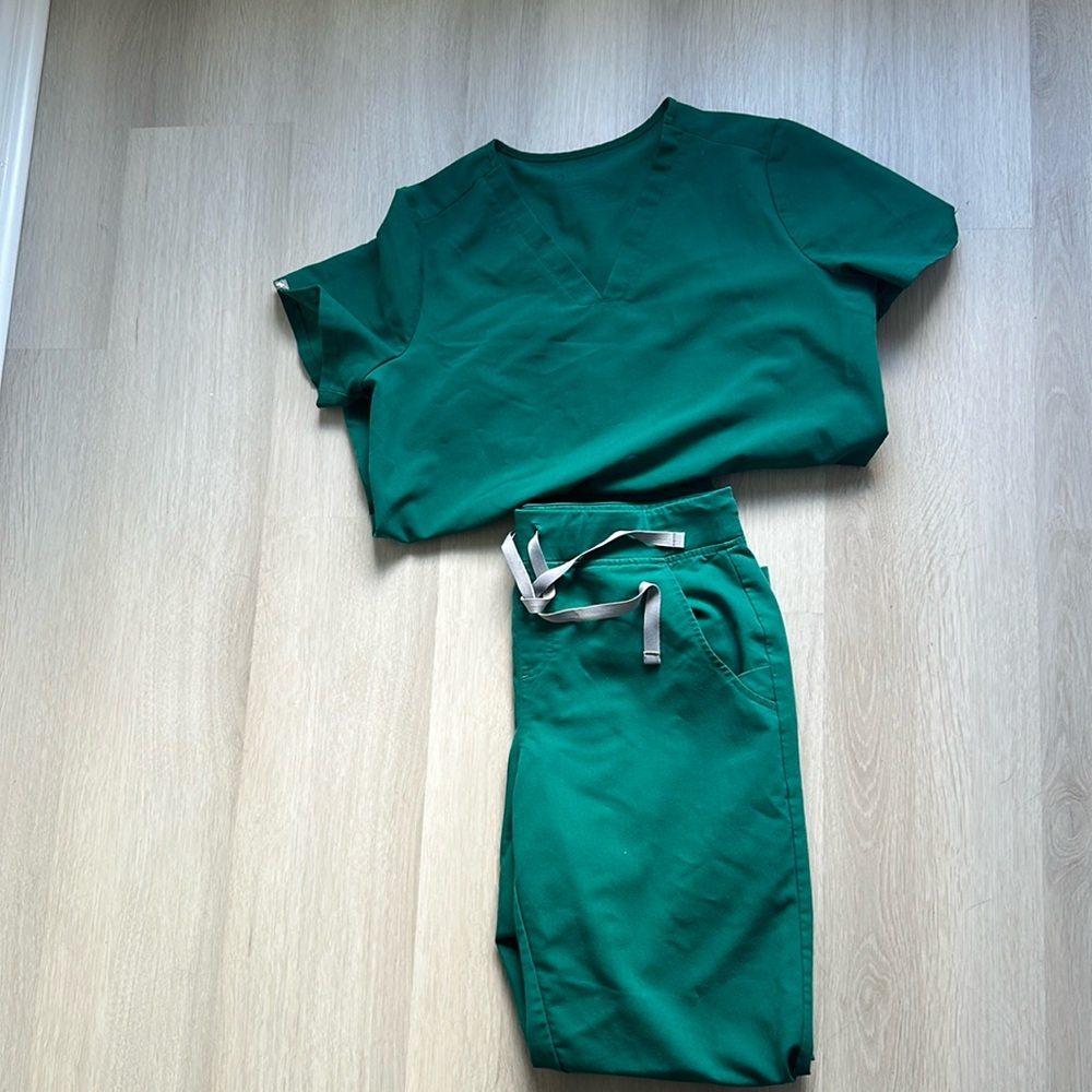 Hunter green scrub set